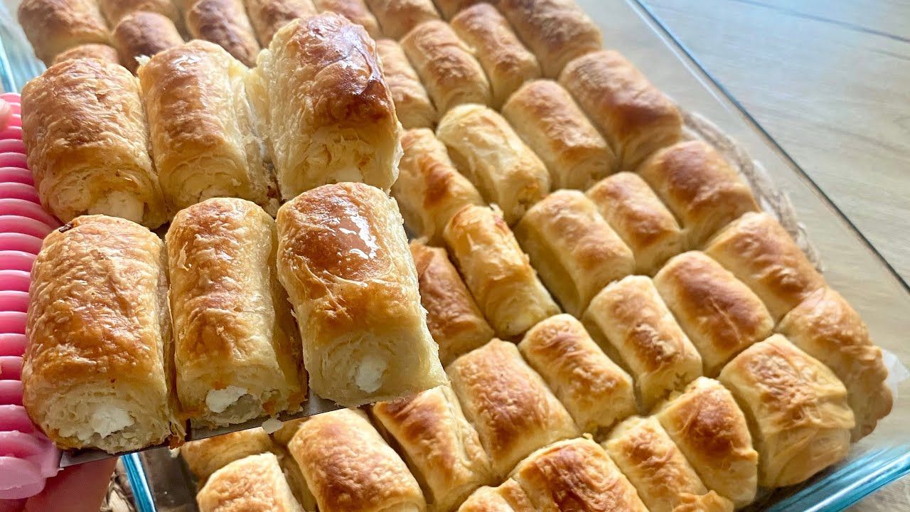 El Açması Kat Kat Peynirli Börek - 3