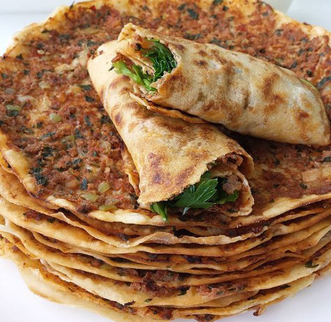 Ev Yapımı Çıtır Lahmacun Tarifi - 1