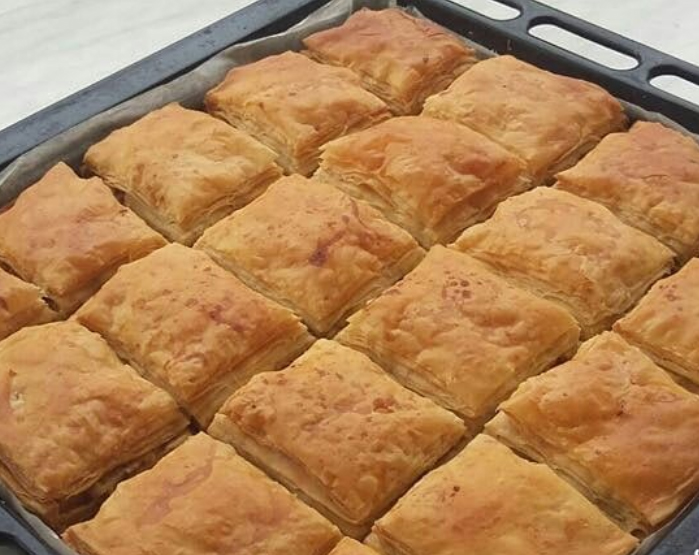 Nişastalı Çıtır Börek Tarifi - 1